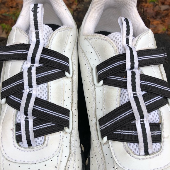 Champion Women’s Athletic Shoes 7.5 Elastic Inside Quick Fasten Hook and Loop - Picture 12 of 16